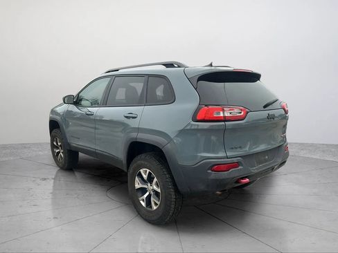 Used 2014 Jeep Cherokee Trailhawk w/ Leather Interior Group AWD/4WD image 14