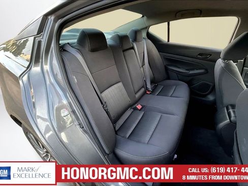 Used 2025 Nissan Altima 2.5 SV FWD image 24