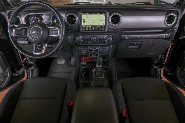 Used 2022 Jeep Wrangler Unlimited Rubicon 4xe w/ Steel Bumper Group AWD/4WD image 39