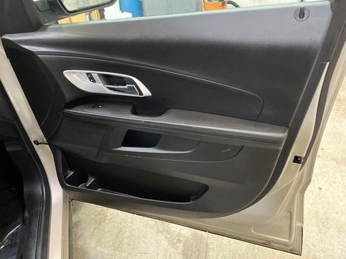 Used 2016 Chevrolet Equinox LT w/ Convenience Package FWD image 32