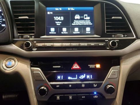 Used 2018 Hyundai Elantra Value Edition image 18