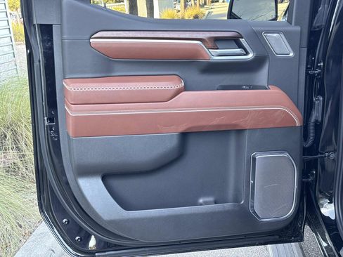 Used 2026 GMC Sierra 1500 Denali Ultimate image 11