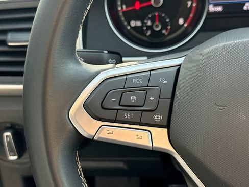 Used 2021 Volkswagen Atlas SE w/ Panoramic Sunroof Package FWD image 30