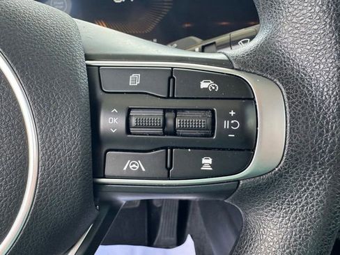 Used 2025 Kia K5 LXS FWD image 13