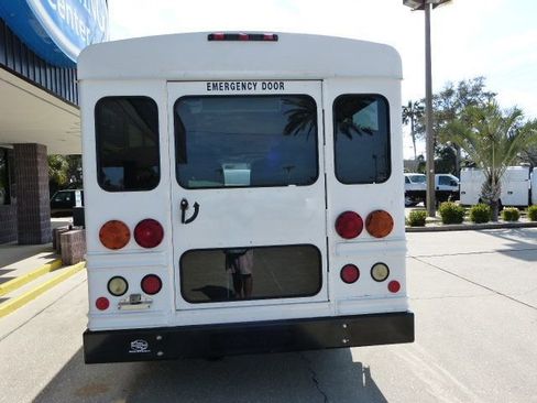 Used 2007 Chevrolet Express 3500 w/ School Bus Package image 12