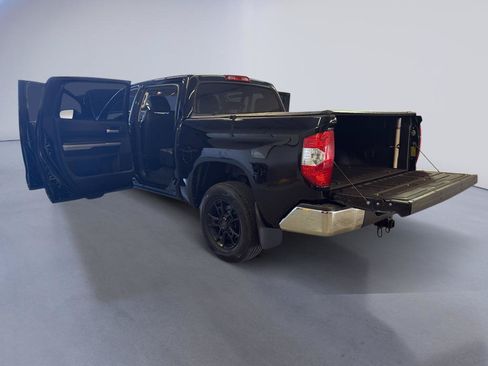 Used 2020 Toyota Tundra SR5 w/ TRD 18" Wheel Package AWD/4WD image 12