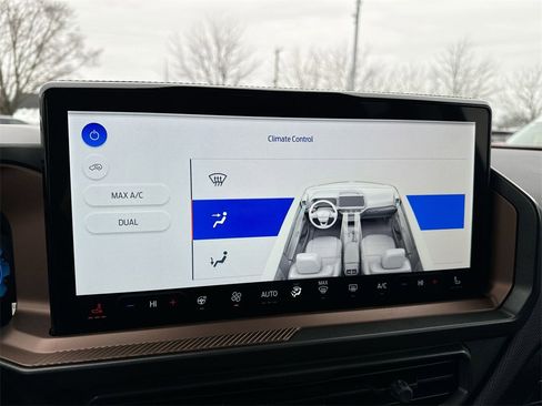 New 2025 Ford Bronco Sport Outer Banks w/ Outer Banks Tech Package+ image 16