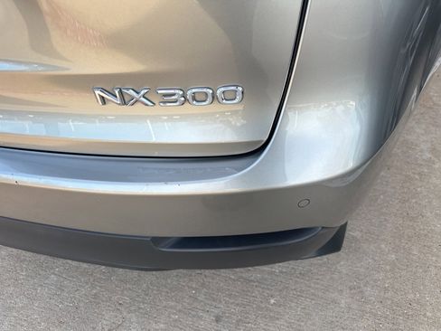 Used 2019 Lexus NX 300 FWD w/ Comfort Package image 7