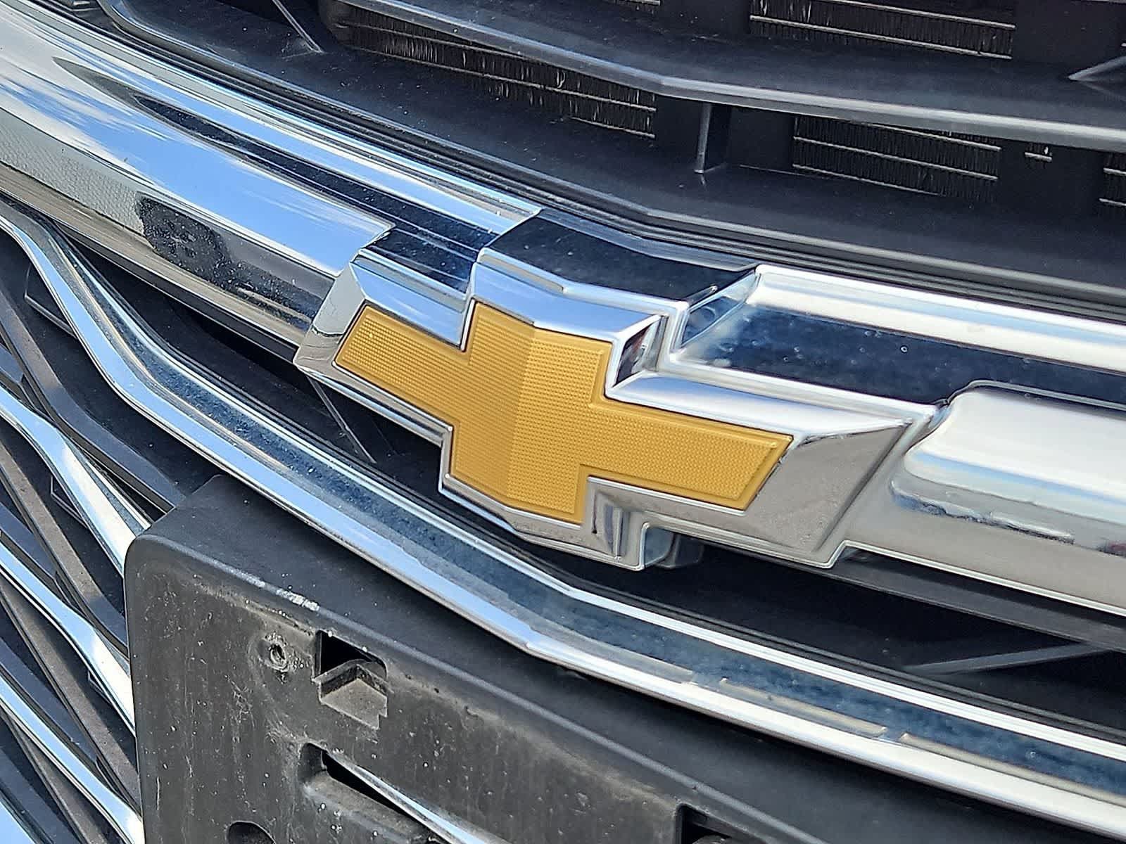 Used 2023 Chevrolet Malibu LT FWD image 36