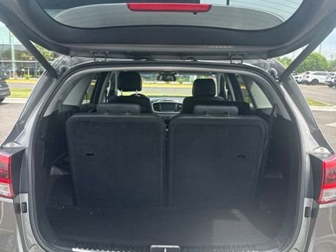 Used 2017 Kia Sorento SX AWD/4WD image 8