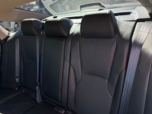 Used 2023 Honda Accord EX-L image 11