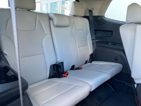 Used 2021 Kia Telluride S image 14