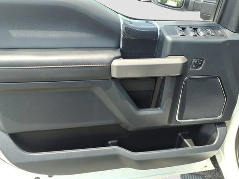 Used 2020 Ford F350 Platinum w/ FX4 Off-Road Package AWD/4WD image 14