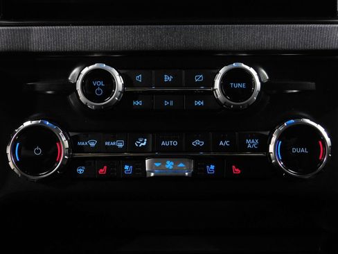 Used 2024 Ford F350 Platinum AWD/4WD image 49