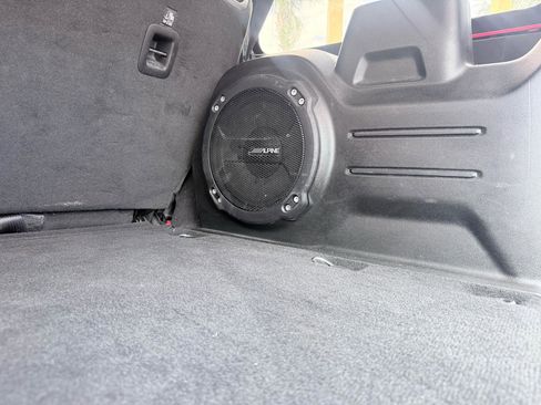 Used 2023 Jeep Wrangler Unlimited Sport image 22