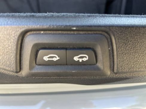 Certified 2024 BMW X7 xDrive40i w/ M Sport Package AWD/4WD image 25