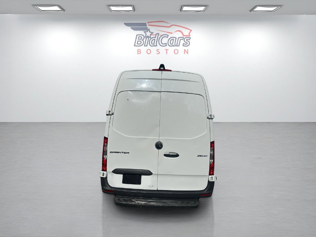 Used 2023 Mercedes-Benz Sprinter 2500 w/ Acoustic Package image 5