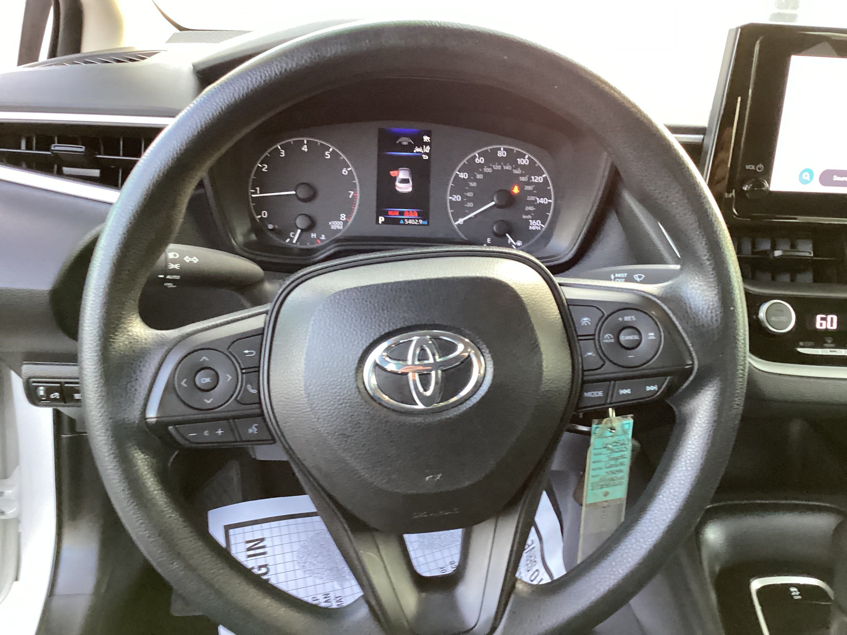Certified 2025 Toyota Corolla LE FWD image 5