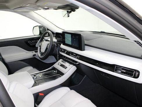 New 2026 Lincoln Aviator Reserve image 30