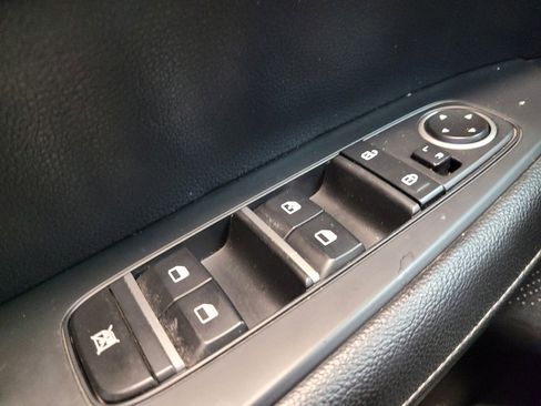 Used 2019 Kia Forte S image 27