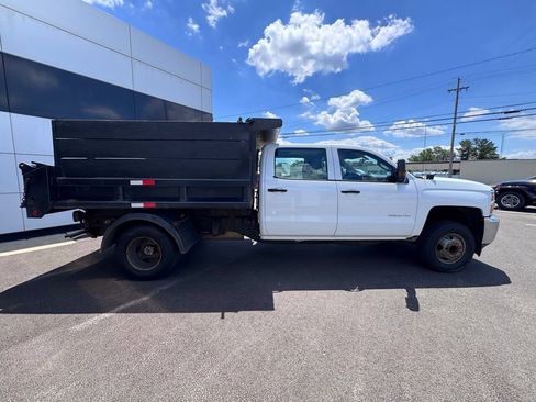 Used 2018 Chevrolet Silverado 3500 W/T w/ WT Convenience Package AWD/4WD image 11