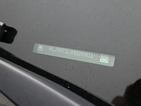 Used 2021 Chevrolet TrailBlazer RS w/ Technology Package FWD image 42
