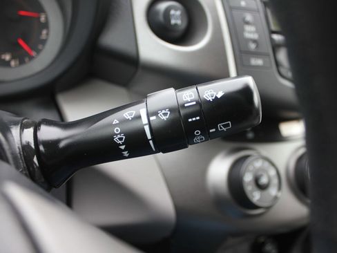 Used 2009 Toyota RAV4 4WD image 15