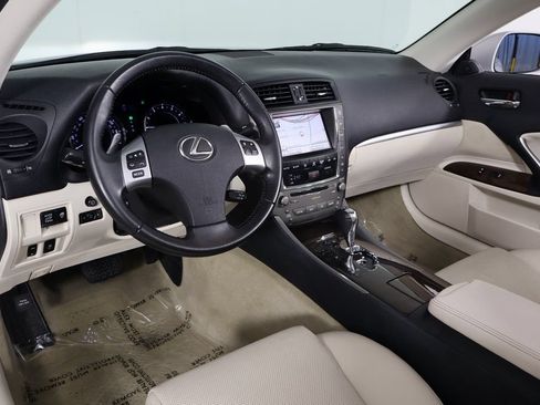 Used 2012 Lexus IS 250C RWD image 8