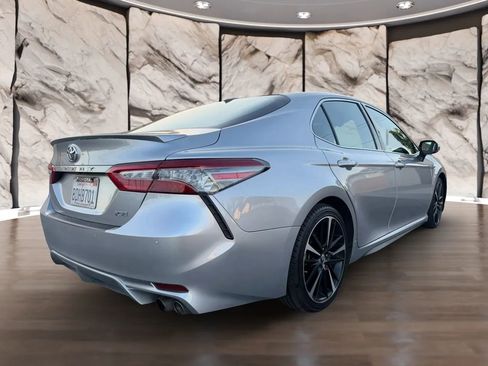 Used 2018 Toyota Camry XSE w/ Driver Assist Package image 6