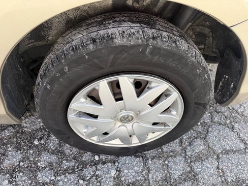 Used 2008 Toyota Sienna LE FWD image 13