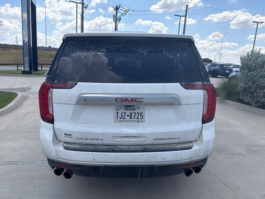 Used 2024 GMC Yukon XL Denali w/ Advanced Technology Package AWD/4WD image 7