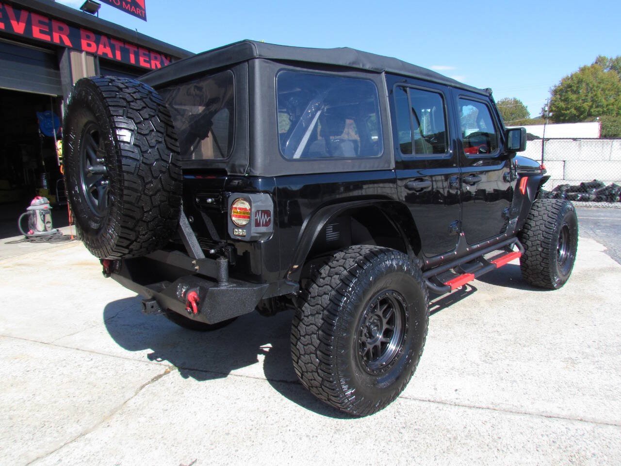 Used 2021 Jeep Wrangler Unlimited Sport AWD/4WD image 7