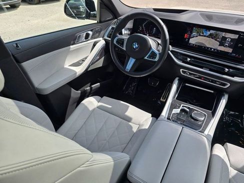 Used 2026 BMW X6 xDrive40i AWD/4WD image 37