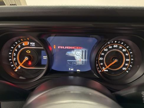 New 2026 Jeep Wrangler Unlimited Rubicon w/ Technology Group image 29