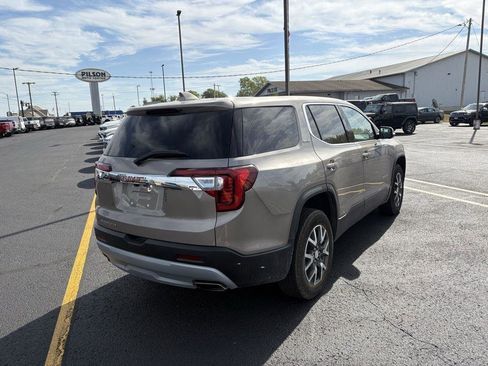 Used 2023 GMC Acadia SLE image 26