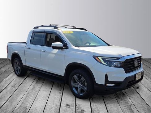 Used 2023 Honda Ridgeline RTL-E image 3
