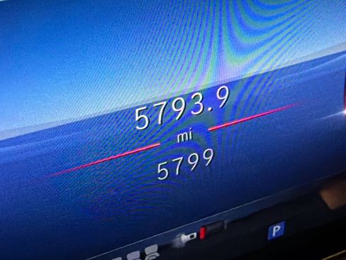 Used 2026 Mercedes-Benz GLB 250 image 17