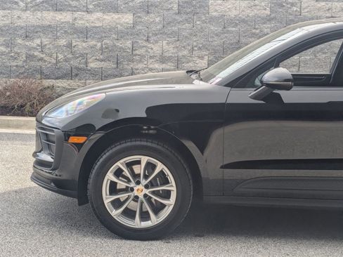Certified 2026 Porsche Macan Turbo AWD/4WD image 11