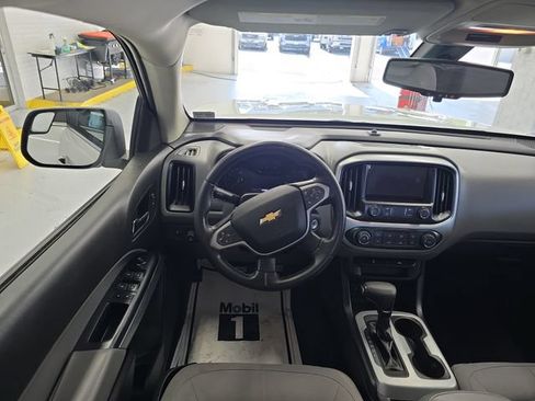 Used 2020 Chevrolet Colorado LT RWD image 12