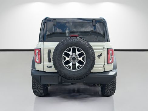 Used 2025 Ford Bronco Badlands AWD/4WD image 4