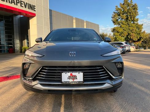 Used 2025 Buick Envista Preferred image 4