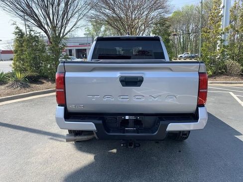 Certified 2024 Toyota Tacoma SR5 image 7