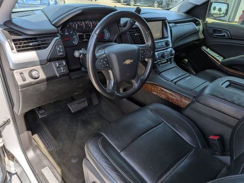 Used 2015 Chevrolet Tahoe LTZ image 12