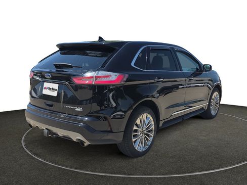 Used 2020 Ford Edge Titanium w/ Equipment Group 301A AWD/4WD image 6