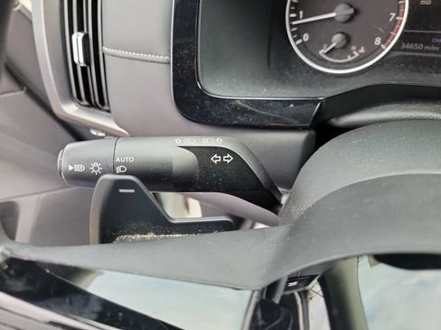 Used 2024 Nissan Pathfinder SL w/ Cargo Package FWD image 28