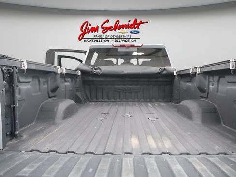 Used 2025 GMC Sierra 2500 AT4 w/ Technology Package AWD/4WD image 38