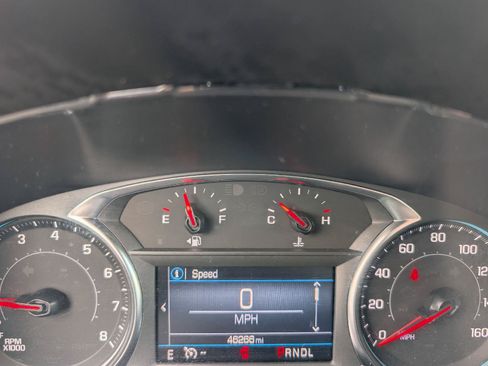 Used 2023 Chevrolet Equinox LT AWD/4WD image 12