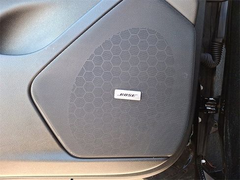 Used 2025 Cadillac XT5 Premium Luxury image 22