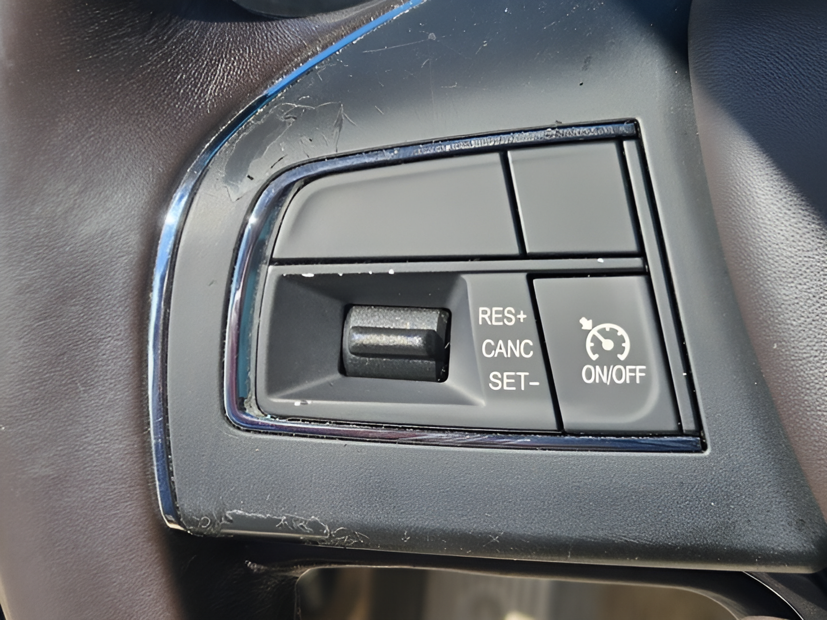 Used 2014 Maserati Ghibli RWD image 24