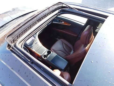 Used 2020 Lincoln Nautilus Reserve w/ Cargo Utility Package image 10